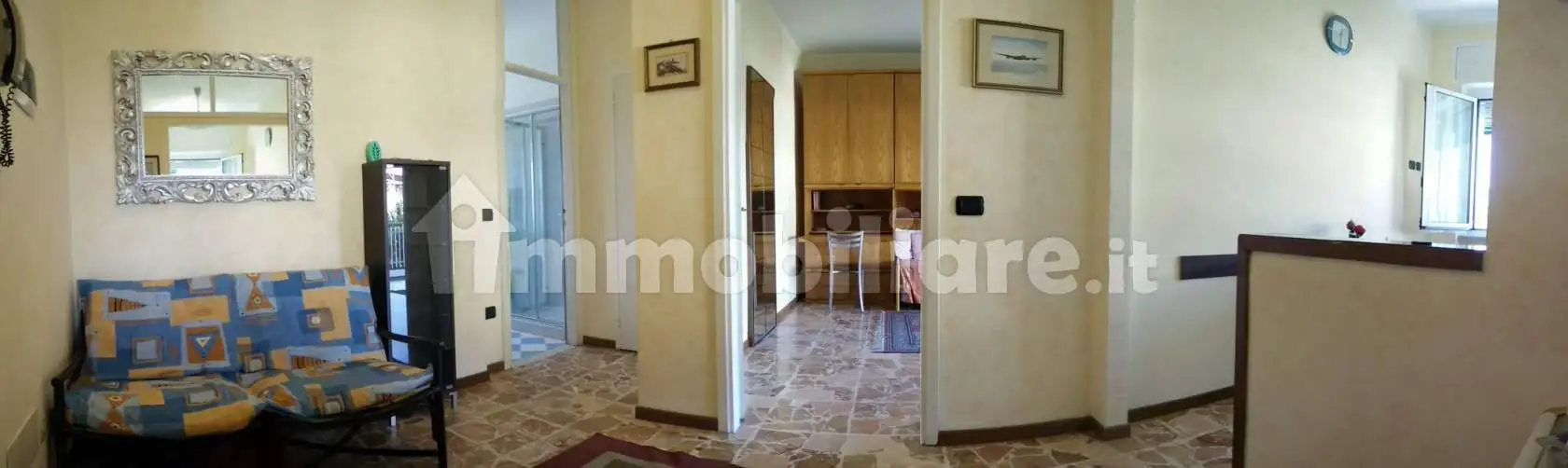 Palazzo - Edificio in affitto a Garbagnate Milanese