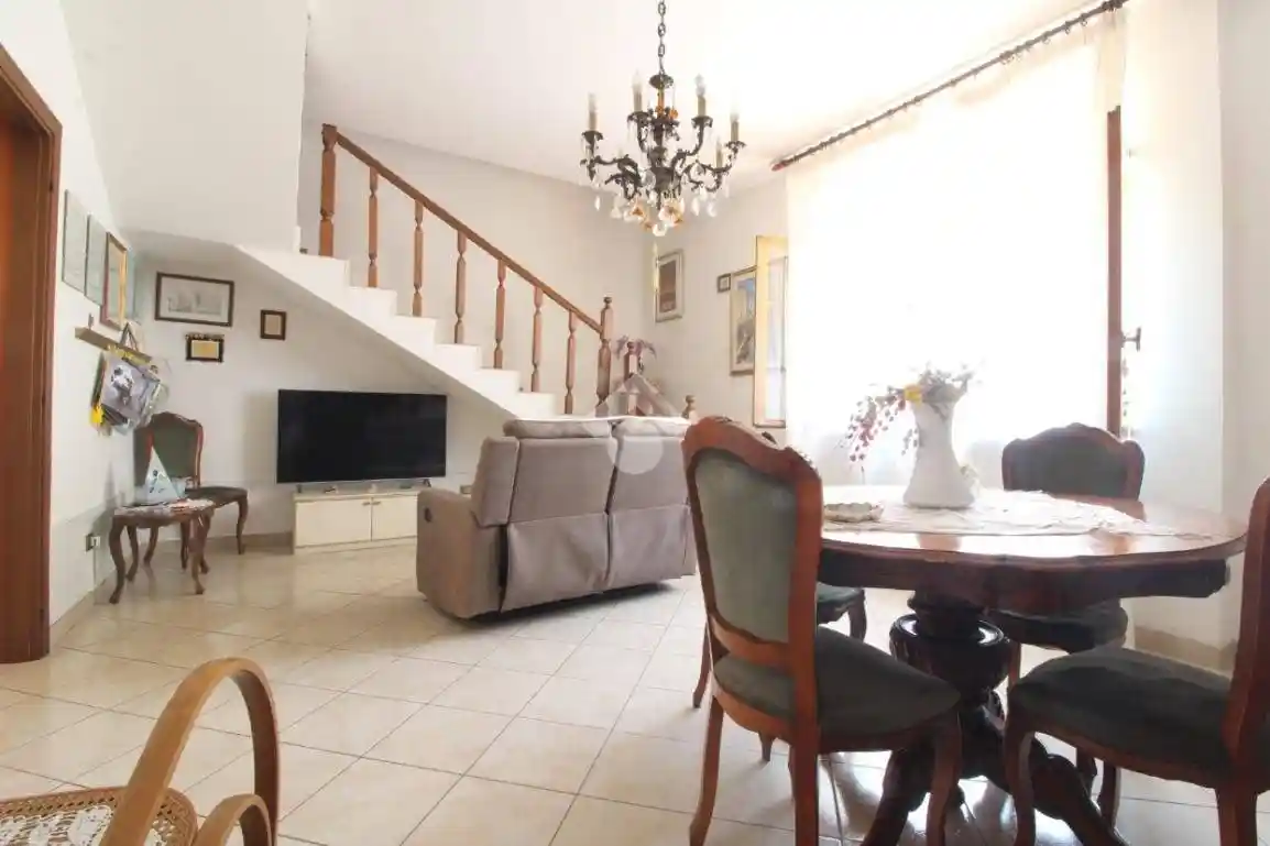 Villa bifamiliare via la Camosciara 10, Ospedale, Pescara - foto 4