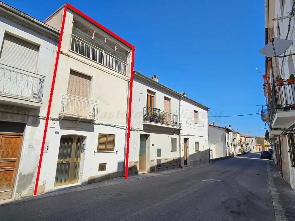 Casa indipendente in vendita a Montecilfone