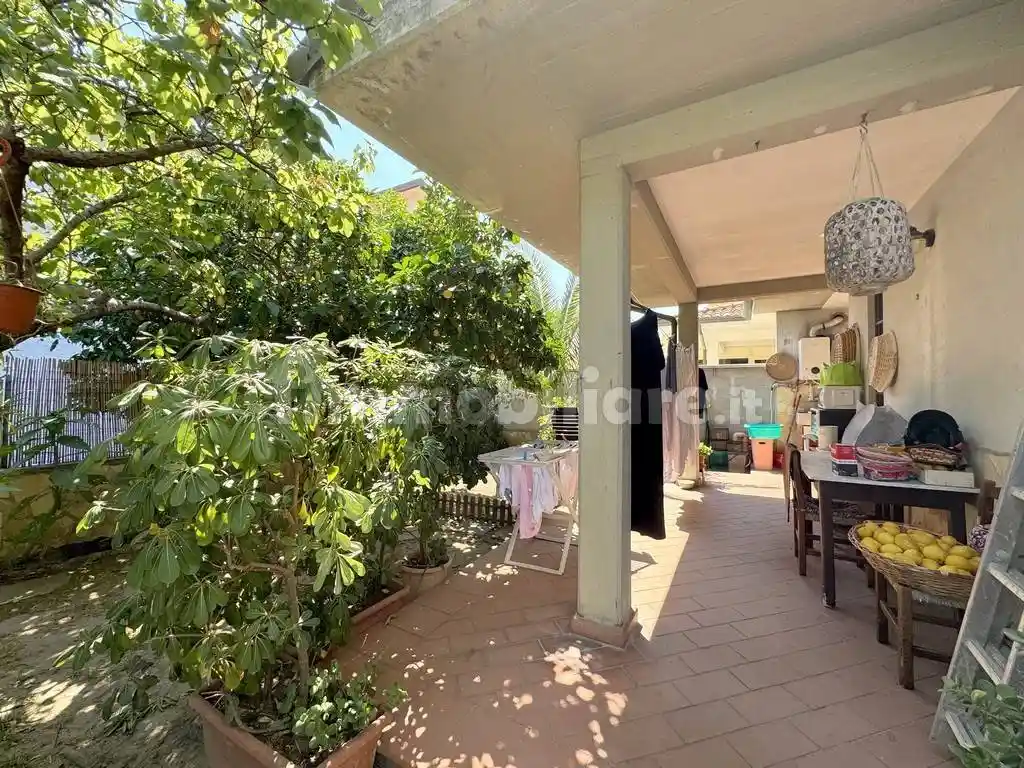 Villa in vendita a Viareggio