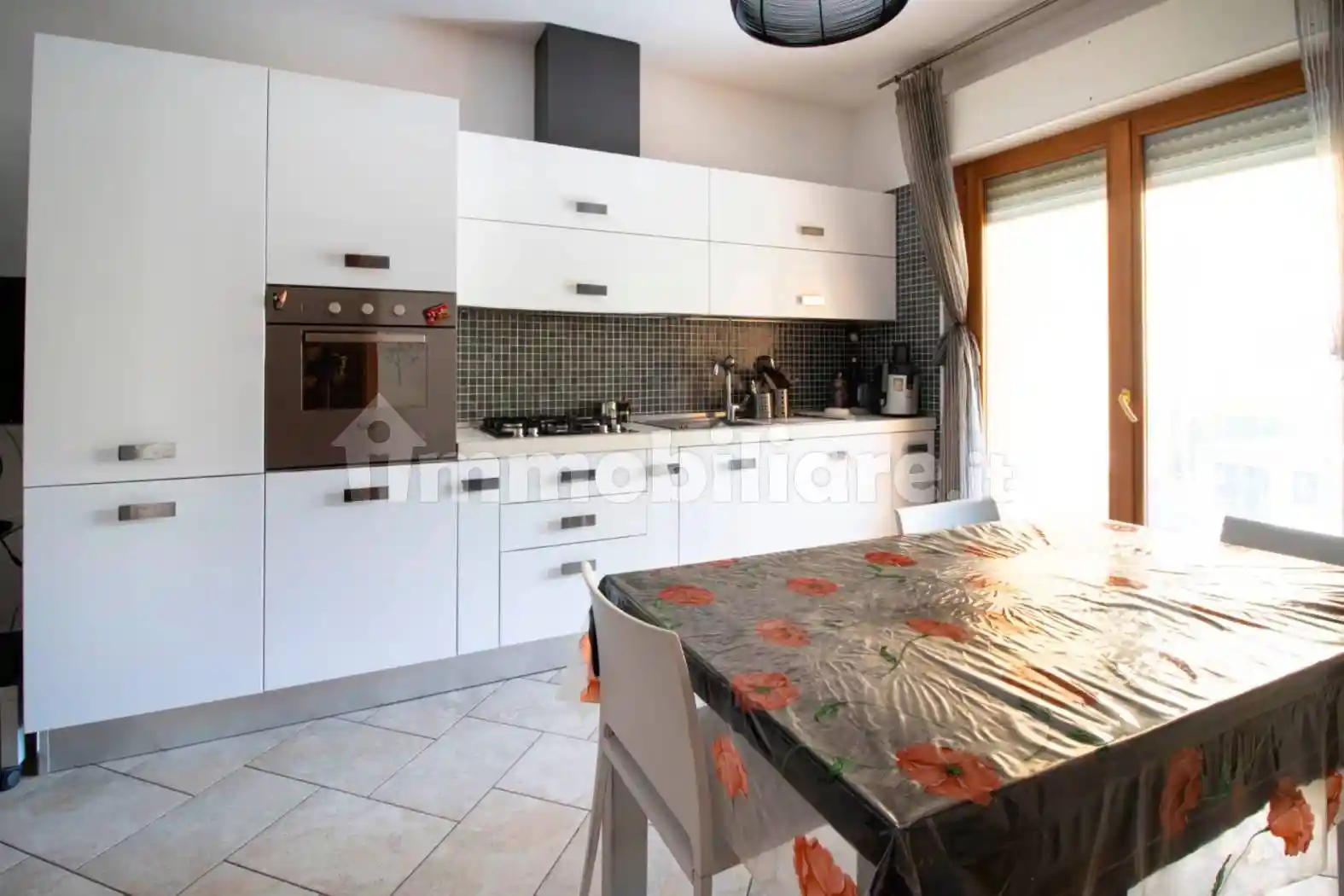 Trilocale viale Giuseppe Mazzini 133, Lungomare Marconi, Alba Adriatica - foto 4