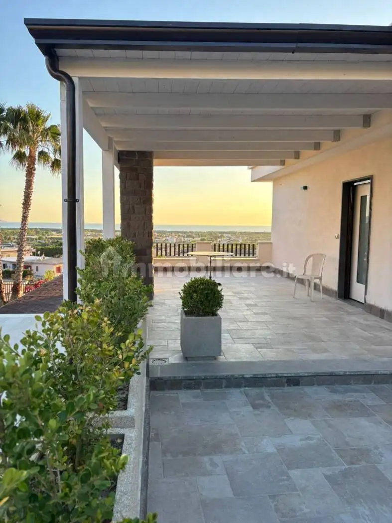 Appartamento in affitto a Pozzuoli