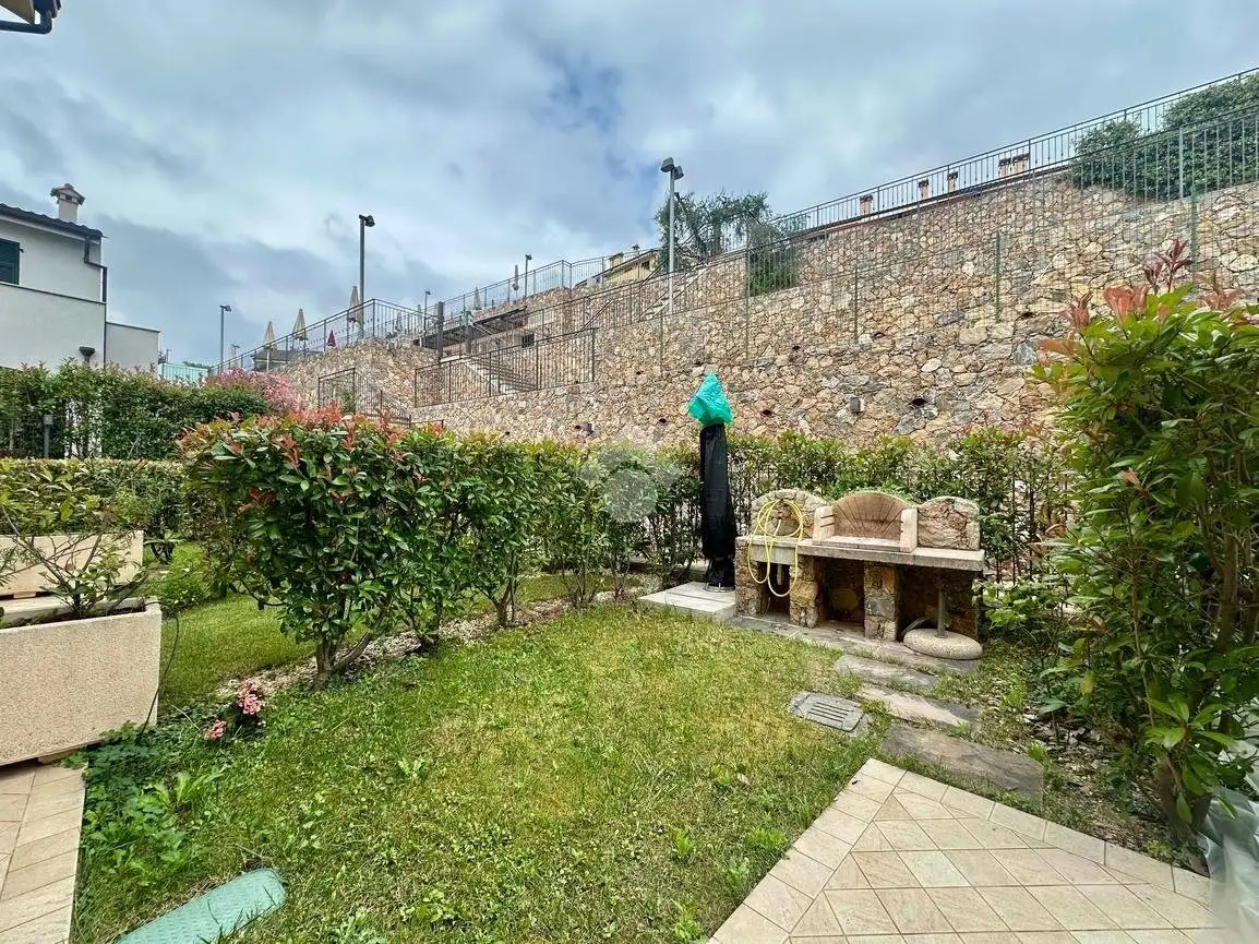 Appartamento in vendita a Magliolo