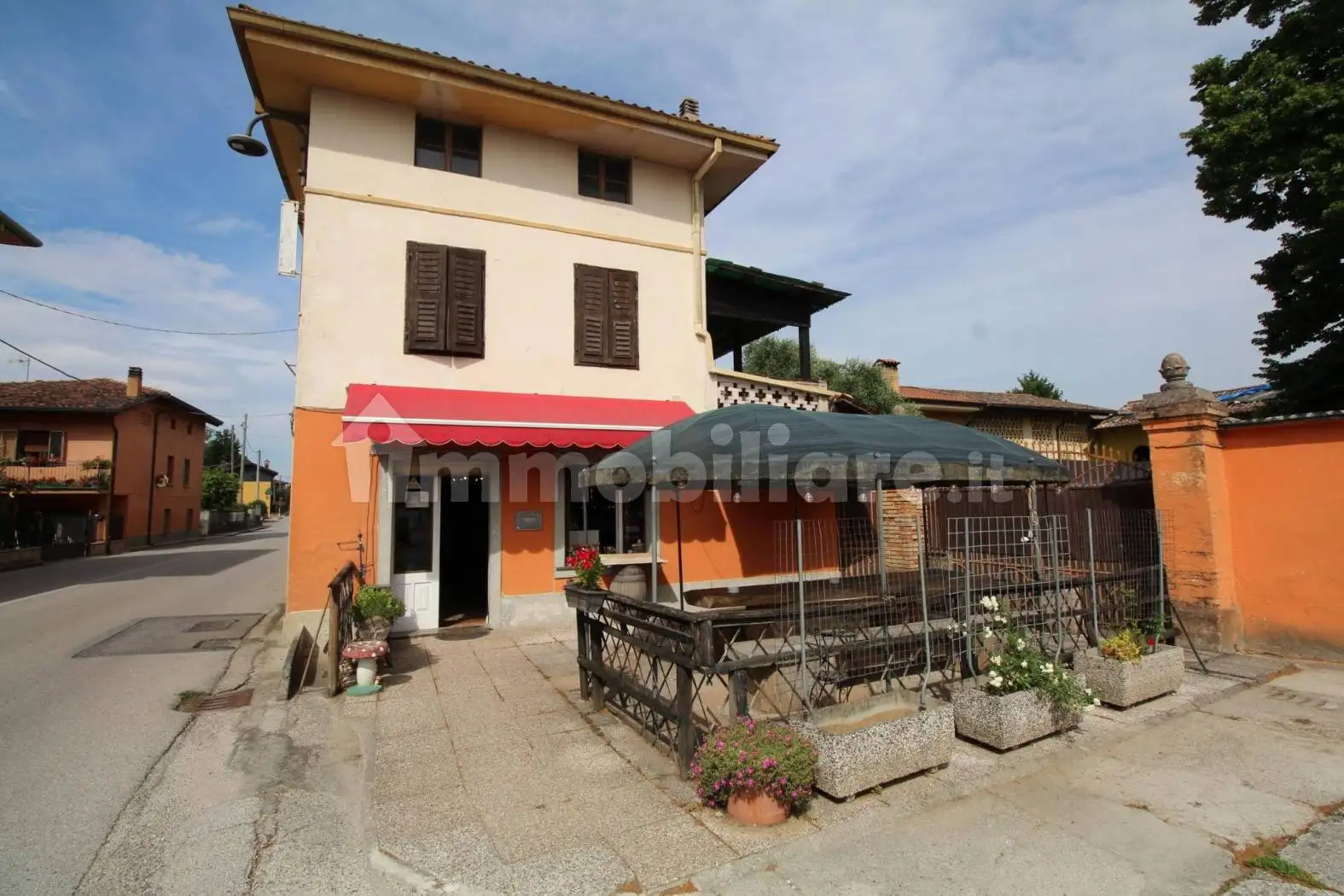 Palazzo - Edificio in vendita a Porpetto