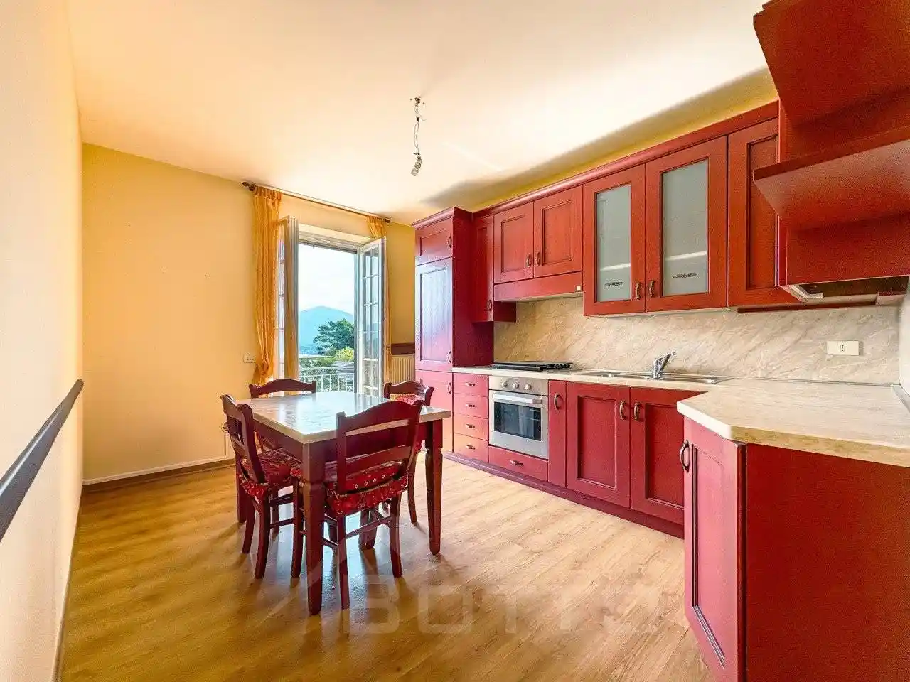 Quadrilocale viale luigi cadorna 44, Centro, Armeno - foto 2