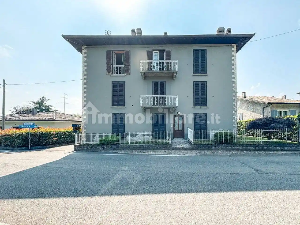 Quadrilocale viale luigi cadorna 44, Centro, Armeno - foto 3