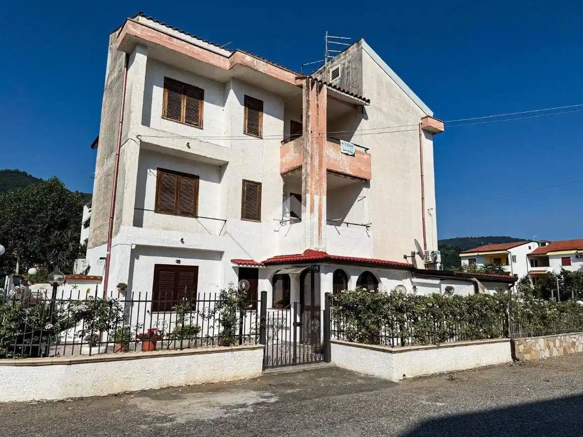 Appartamento in vendita a Nocera Terinese