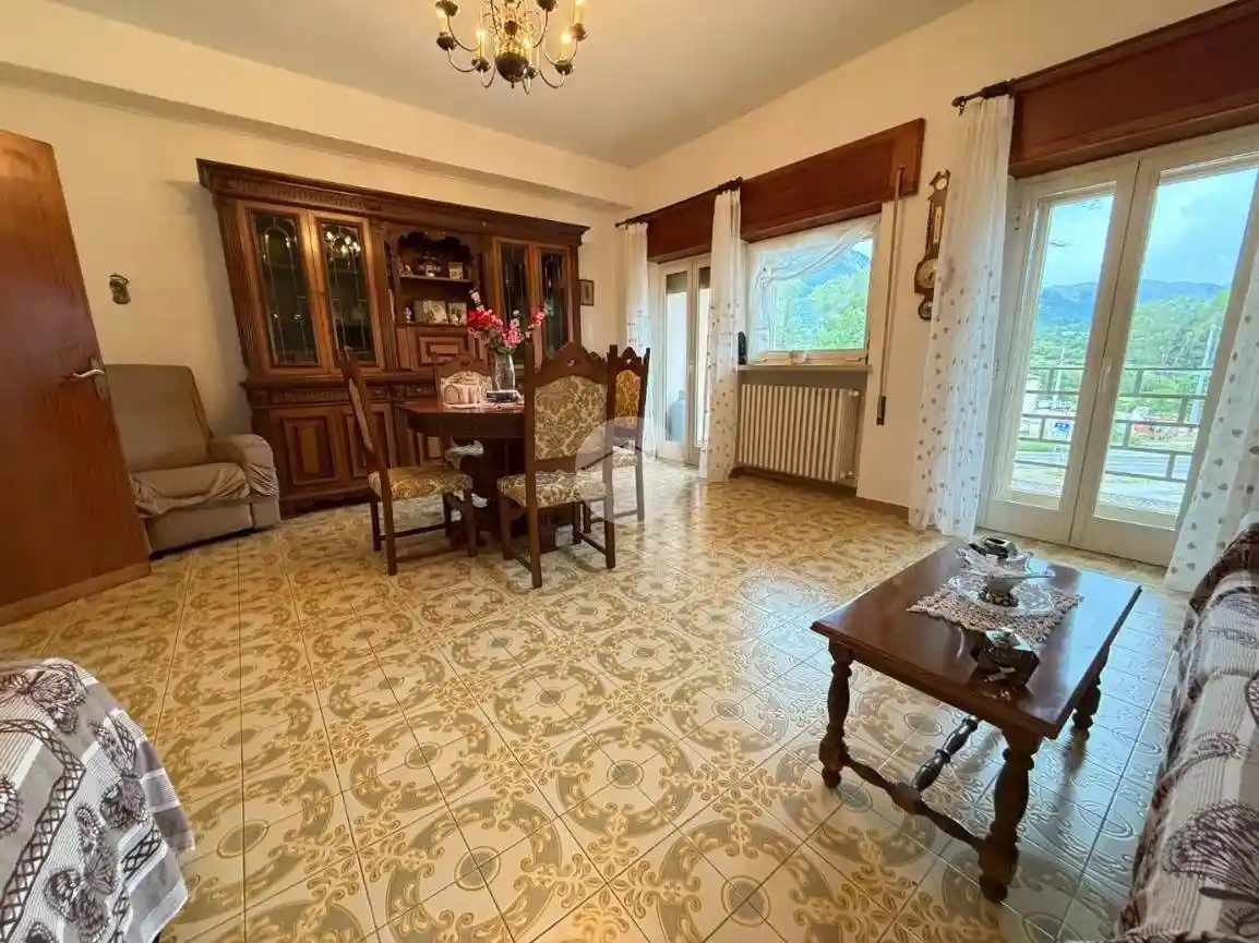 Appartamento Strada statale 5 bis 1, Centro, Rocca di Mezzo - foto 2