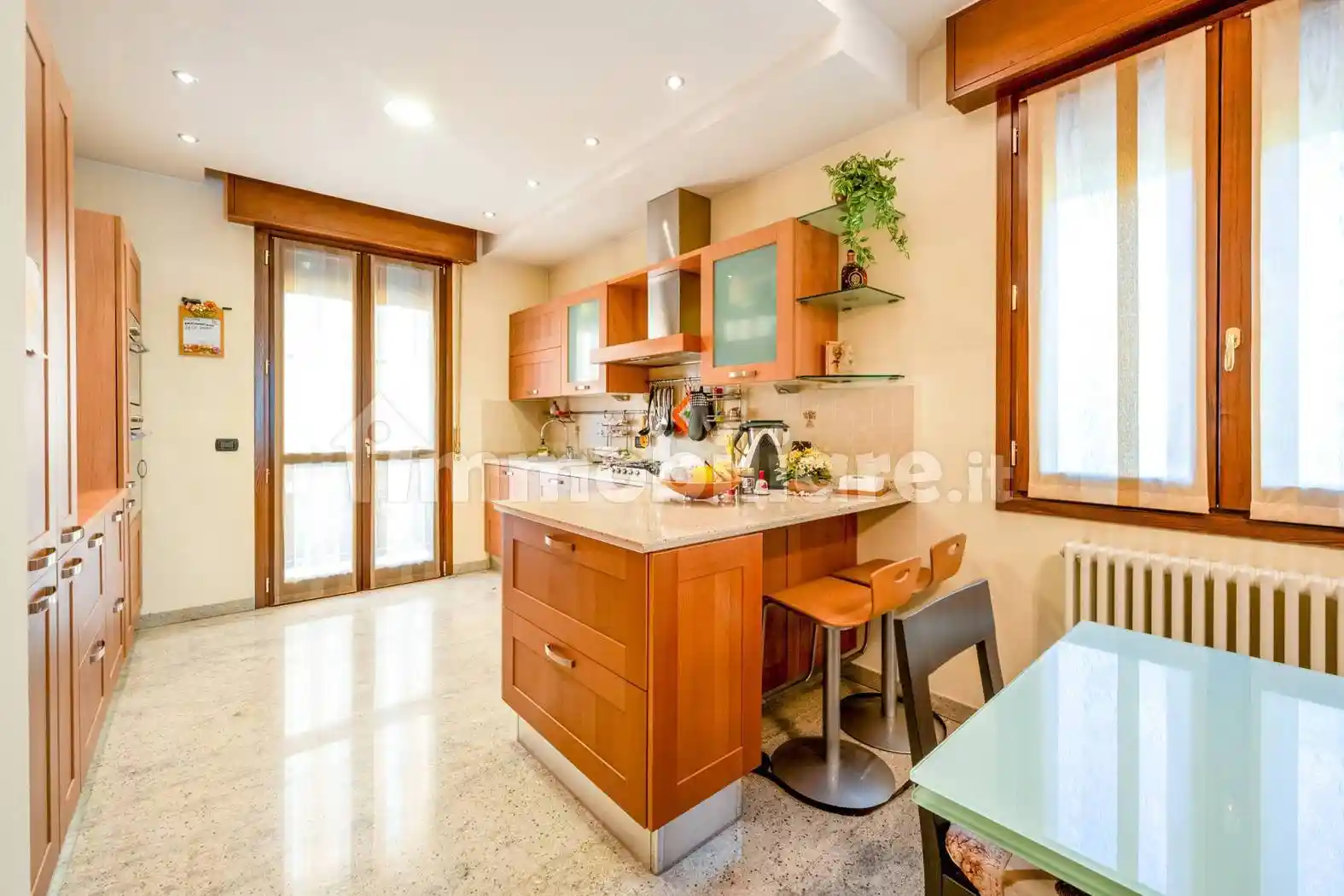 Casa indipendente in vendita a Modena