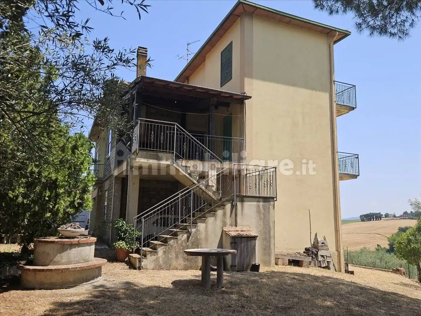 Terratetto unifamiliare 305 m², buono stato, Vaiano, Castiglione del Lago - foto 5