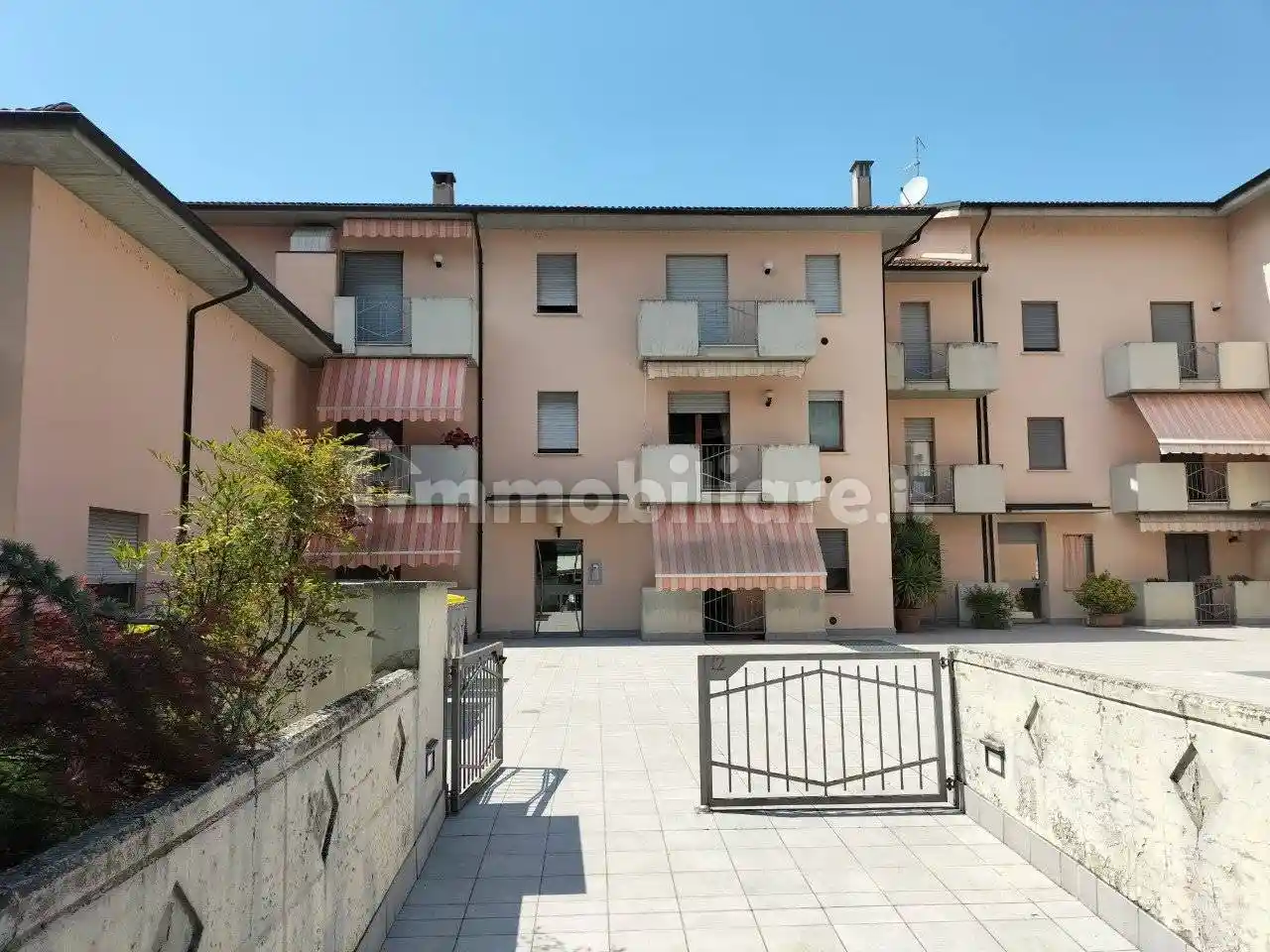 Appartamento in vendita a Travo