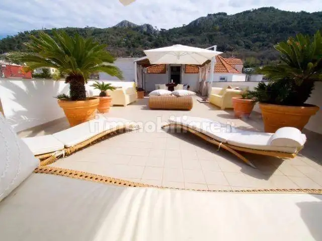 Appartamento in vendita a Anacapri