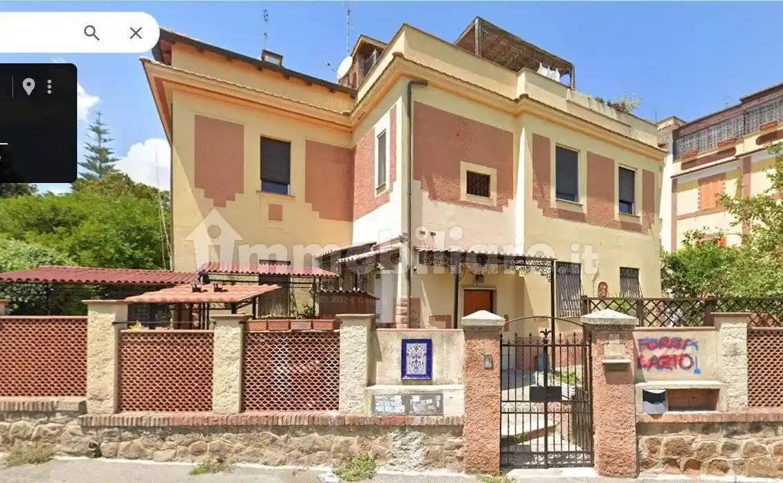 Villa in vendita a Roma