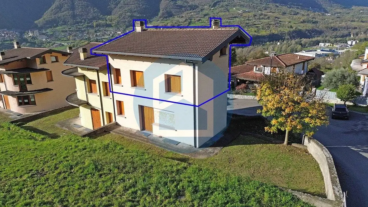 Appartamento in vendita a Niardo