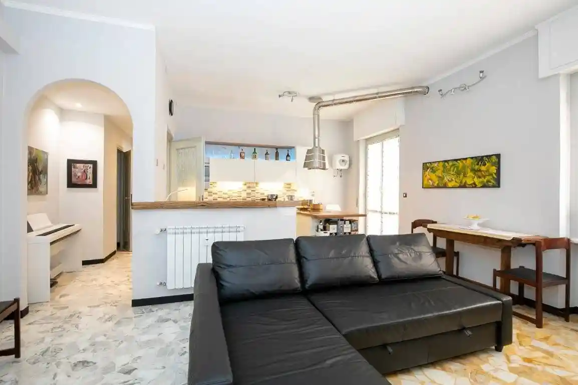 Appartamento in vendita a Genova