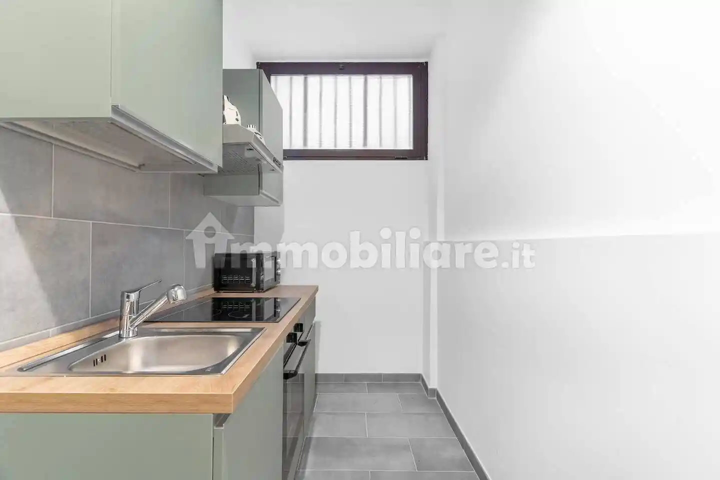 Open space via Nicola d'Apulia 15, Rovereto, Milano - foto 5