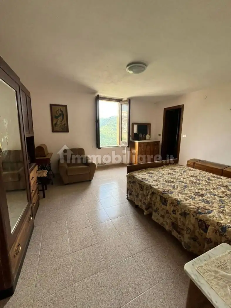 Quadrilocale via Giuseppe Garibaldi 10, Centro, Belmonte Calabro - foto 2