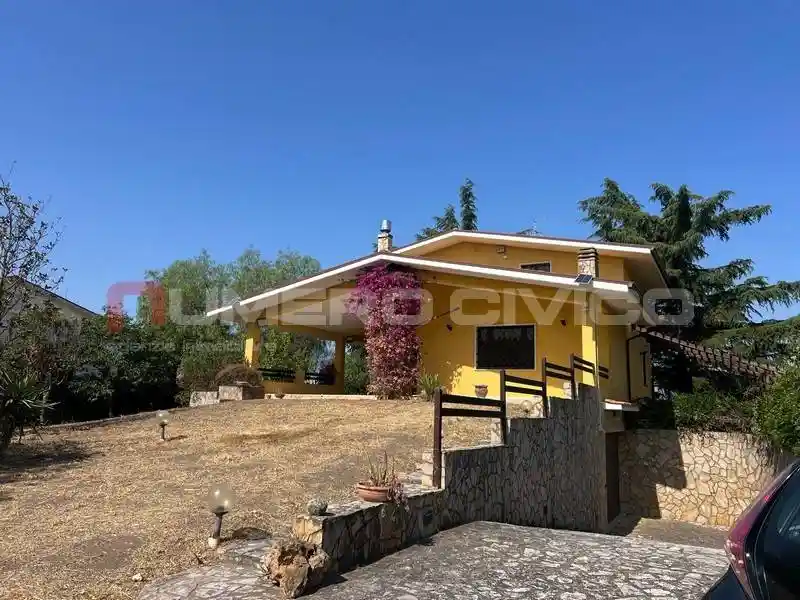 Villa in affitto a Foggia