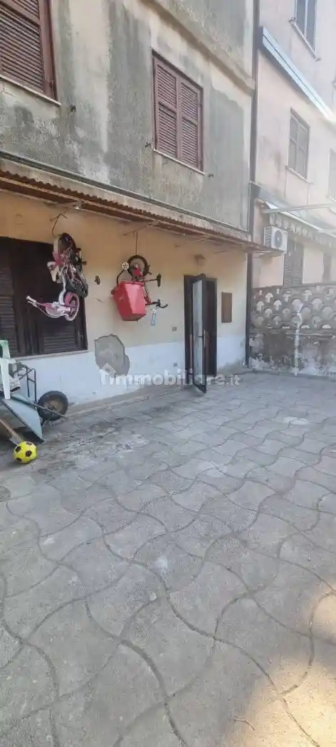 Trilocale vicolo Sant'Antonio, Centro, Monteforte Irpino - foto 2