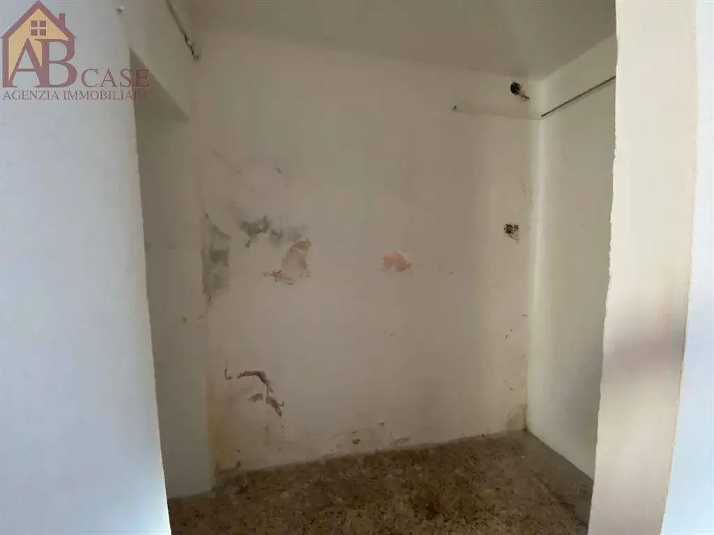 Terratetto plurifamiliare 130 m², buono stato, Centro, Borgo San Siro - foto 5