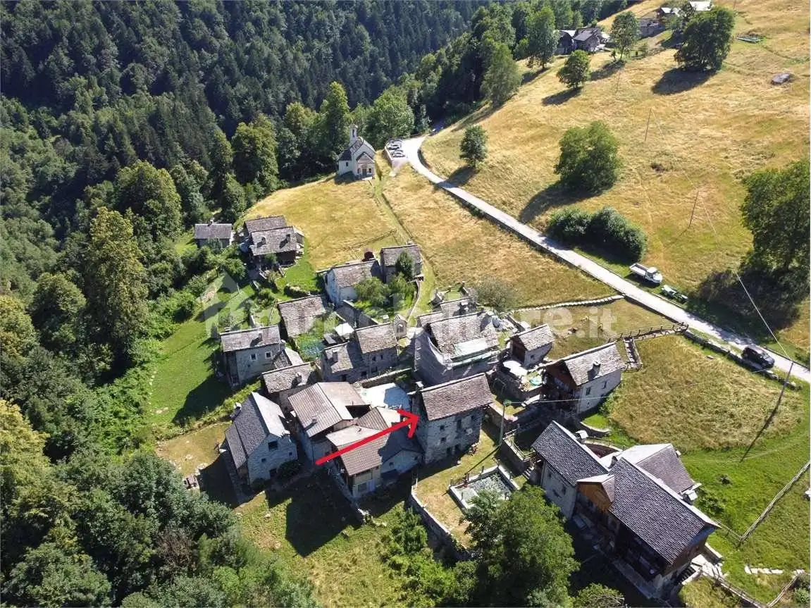 Casa indipendente in vendita a Bannio Anzino