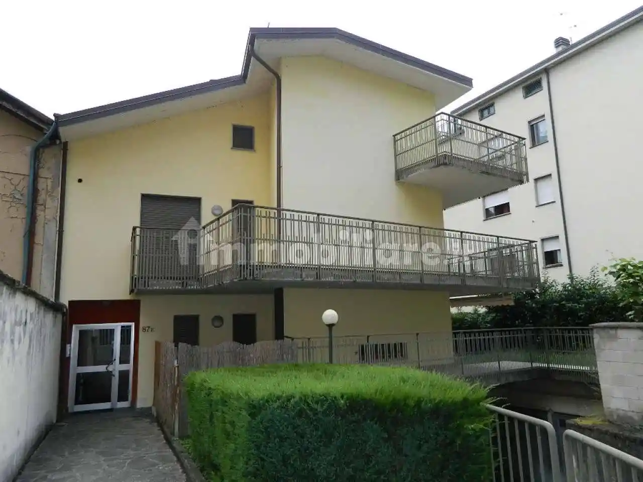 Villa in vendita a Sondrio