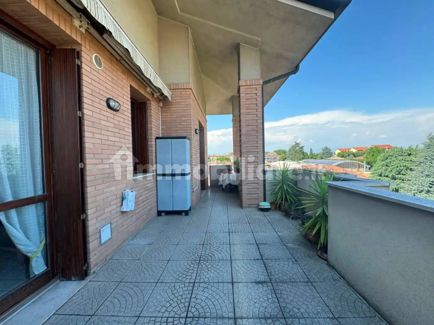 Appartamento in vendita a Carugate