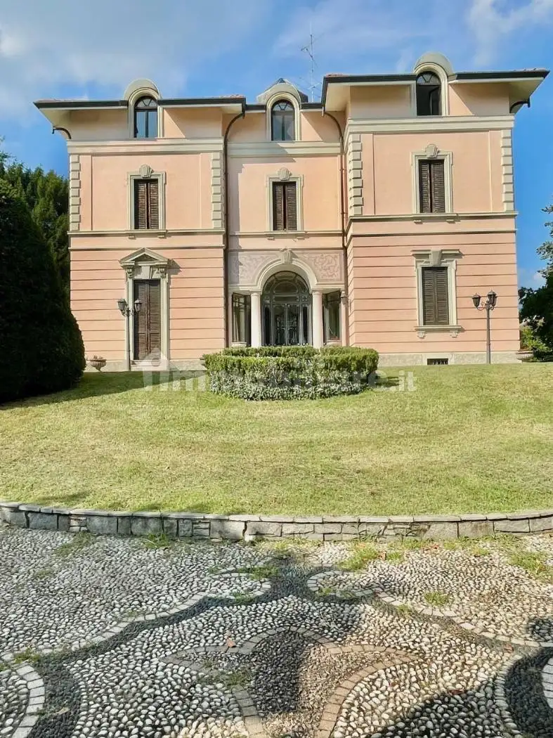 Appartamento in affitto a Legnano