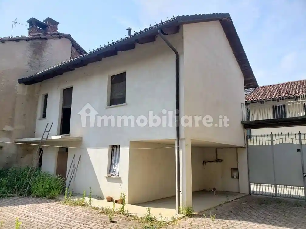 Terratetto unifamiliare via Caduti della Libertà 1, Centro, Casalgrasso - foto 4