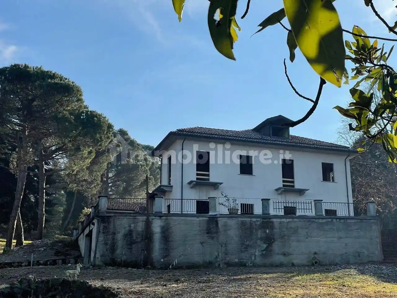 Villa in vendita a Torino