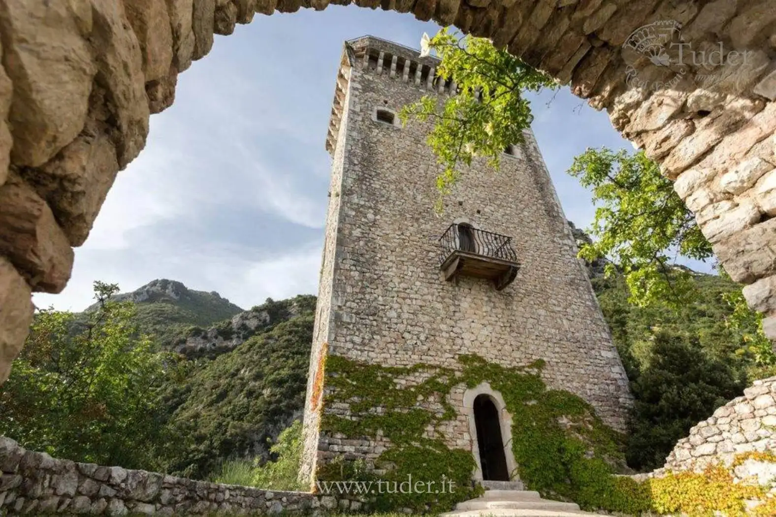 Rustico - Casale in vendita a Spoleto
