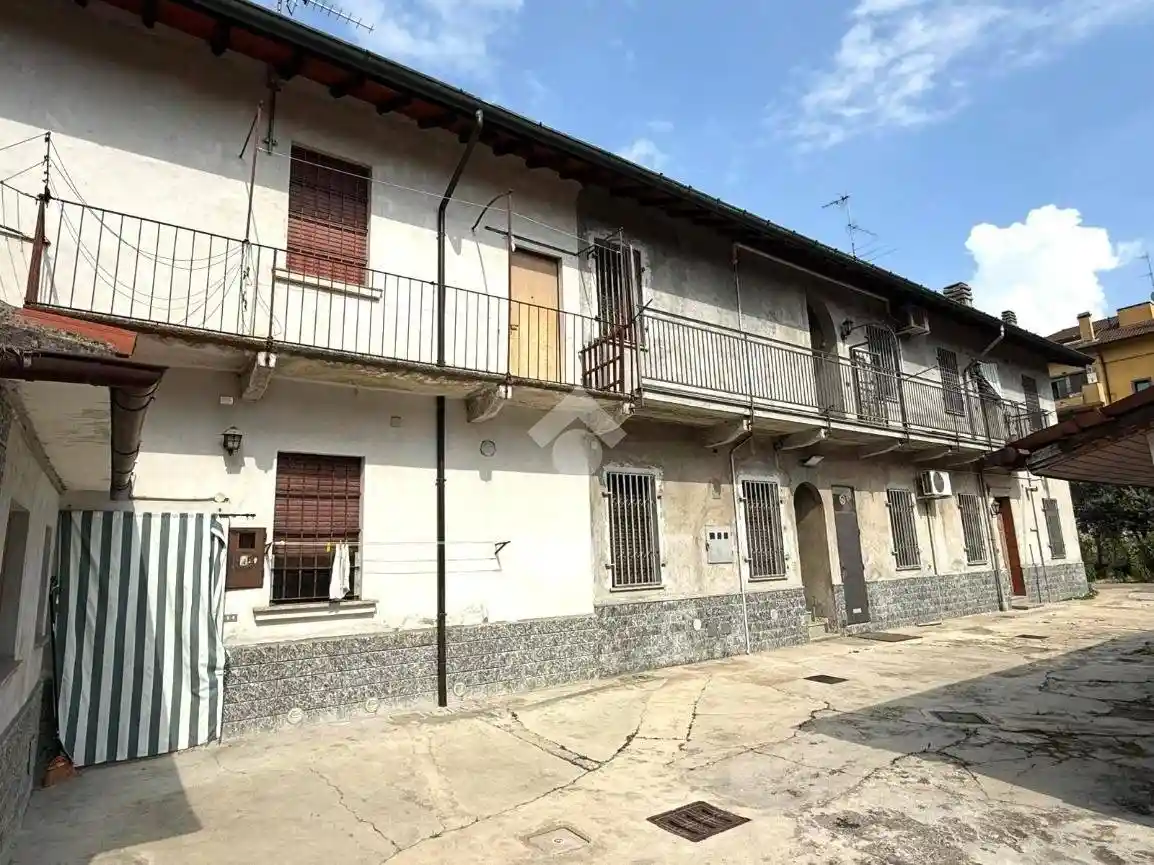 Rustico - Casale in vendita a Legnano