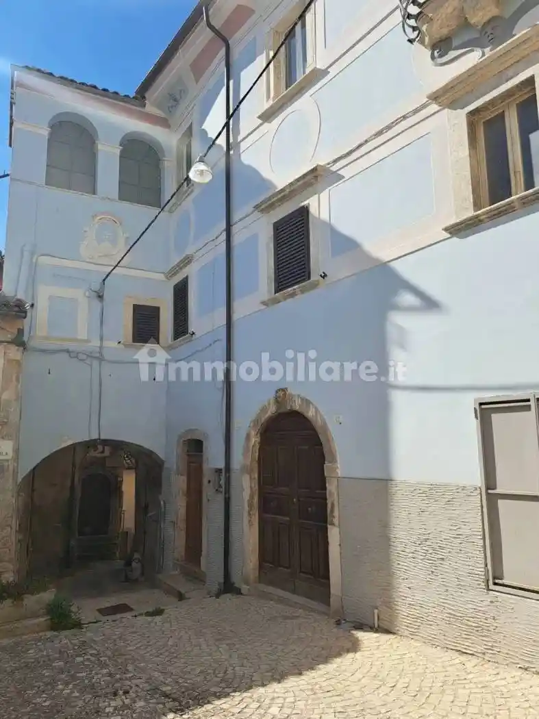 Villa unifamiliare, buono stato, 541 m², Centro, Ofena - foto 2