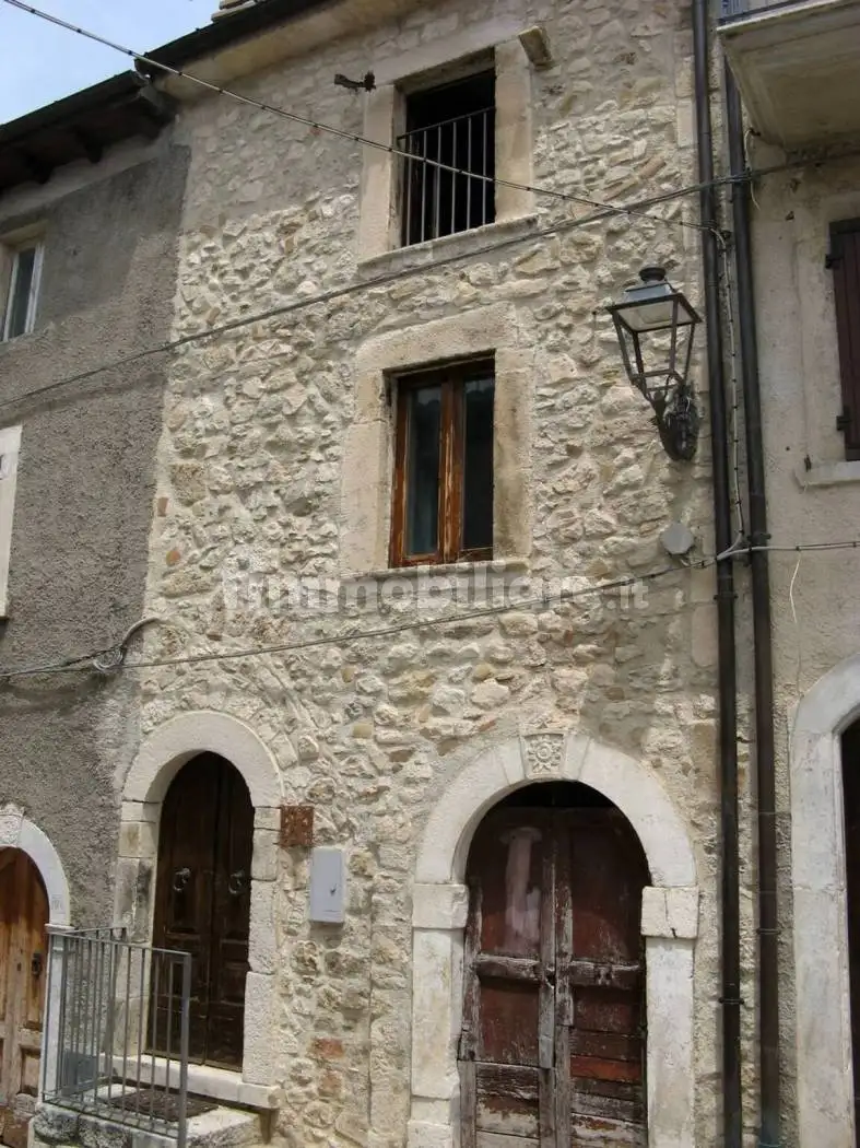 Villa unifamiliare via San Maurizio, 9, Centro, Caramanico Terme - foto 2