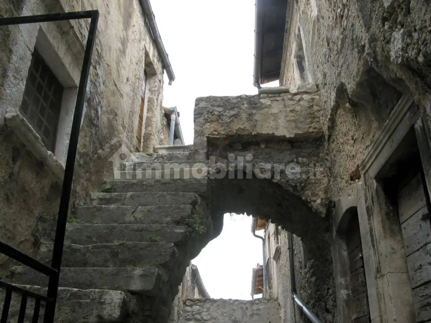 Appartamento via Del Forno No Number, Castelvecchio Calvisio - foto 3