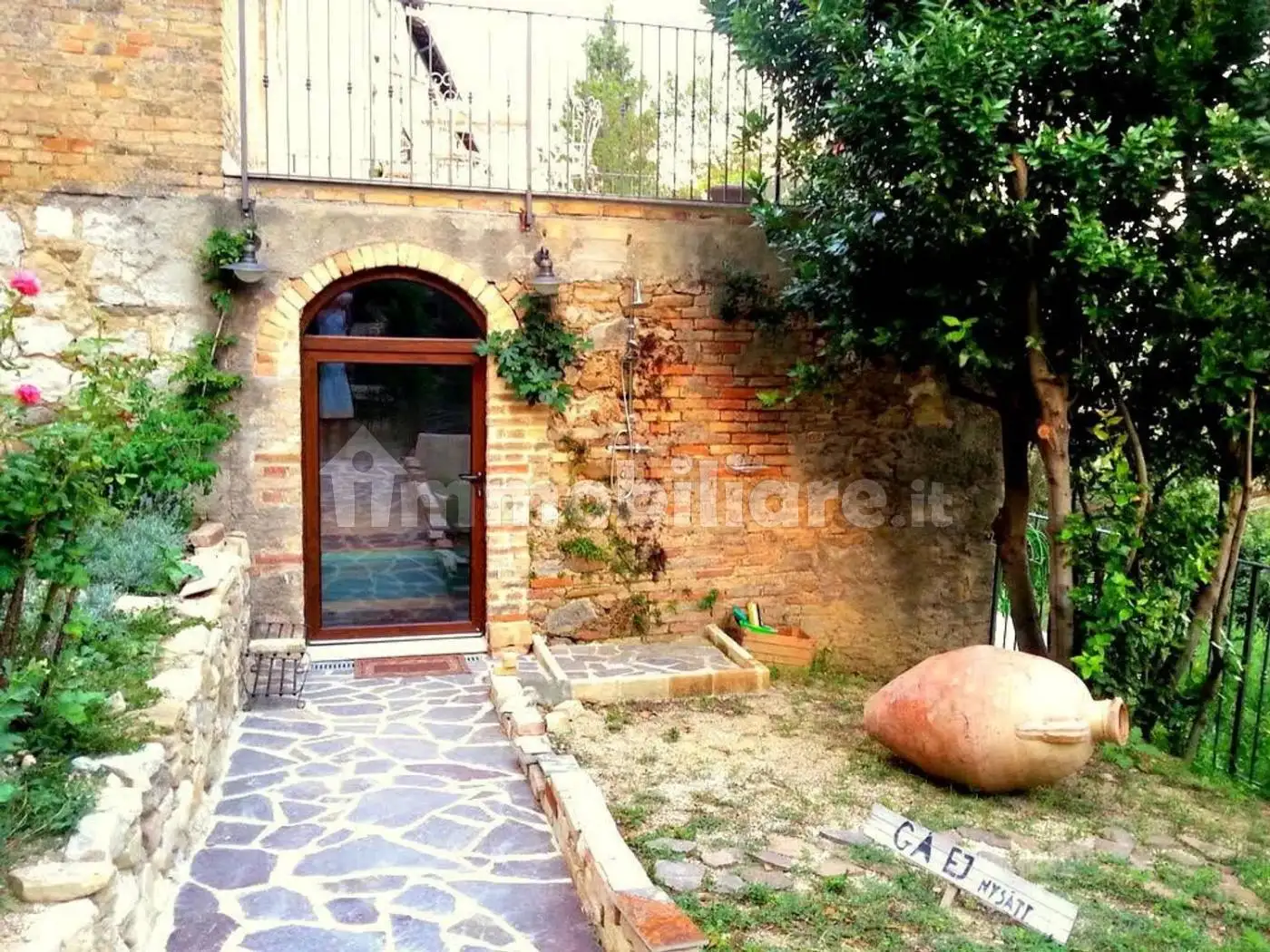 Villa unifamiliare via G. Mazzini, 34, Centro, Castiglione a Casauria - foto 3