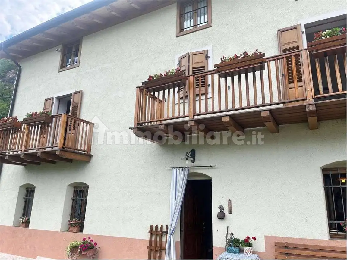 Rustico, ottimo stato, 300 m², Centro, Ala - foto 4