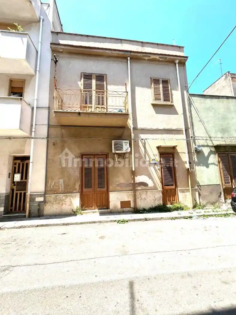 Casa indipendente in vendita a Cinisi