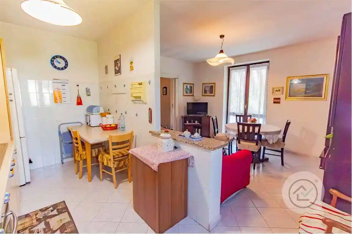 Villa bifamiliare via Dei Rogoreè, Cazzago Brabbia - foto 4