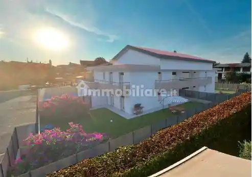 Appartamento in vendita a Inverigo