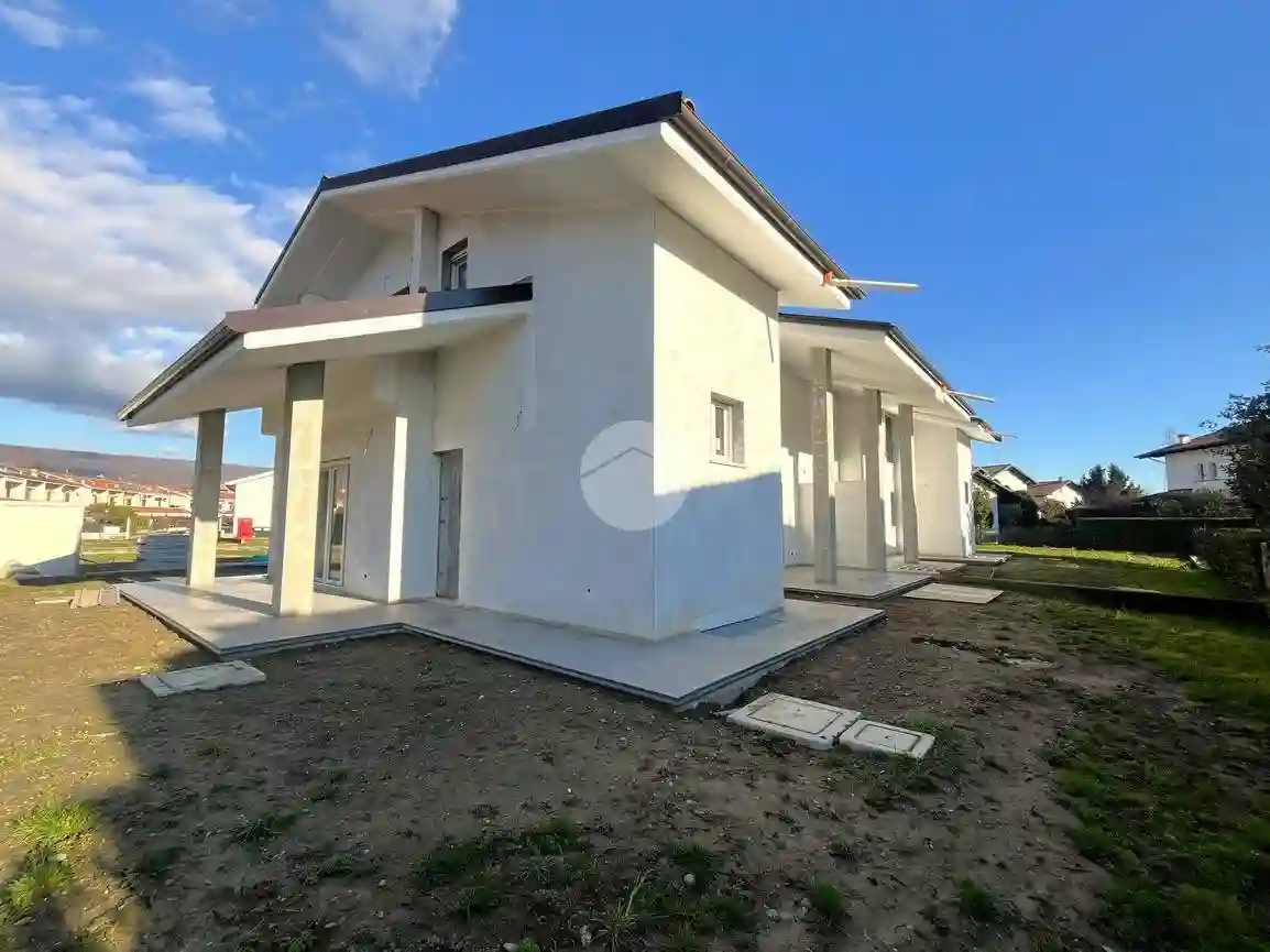 Villetta a schiera - foto 2