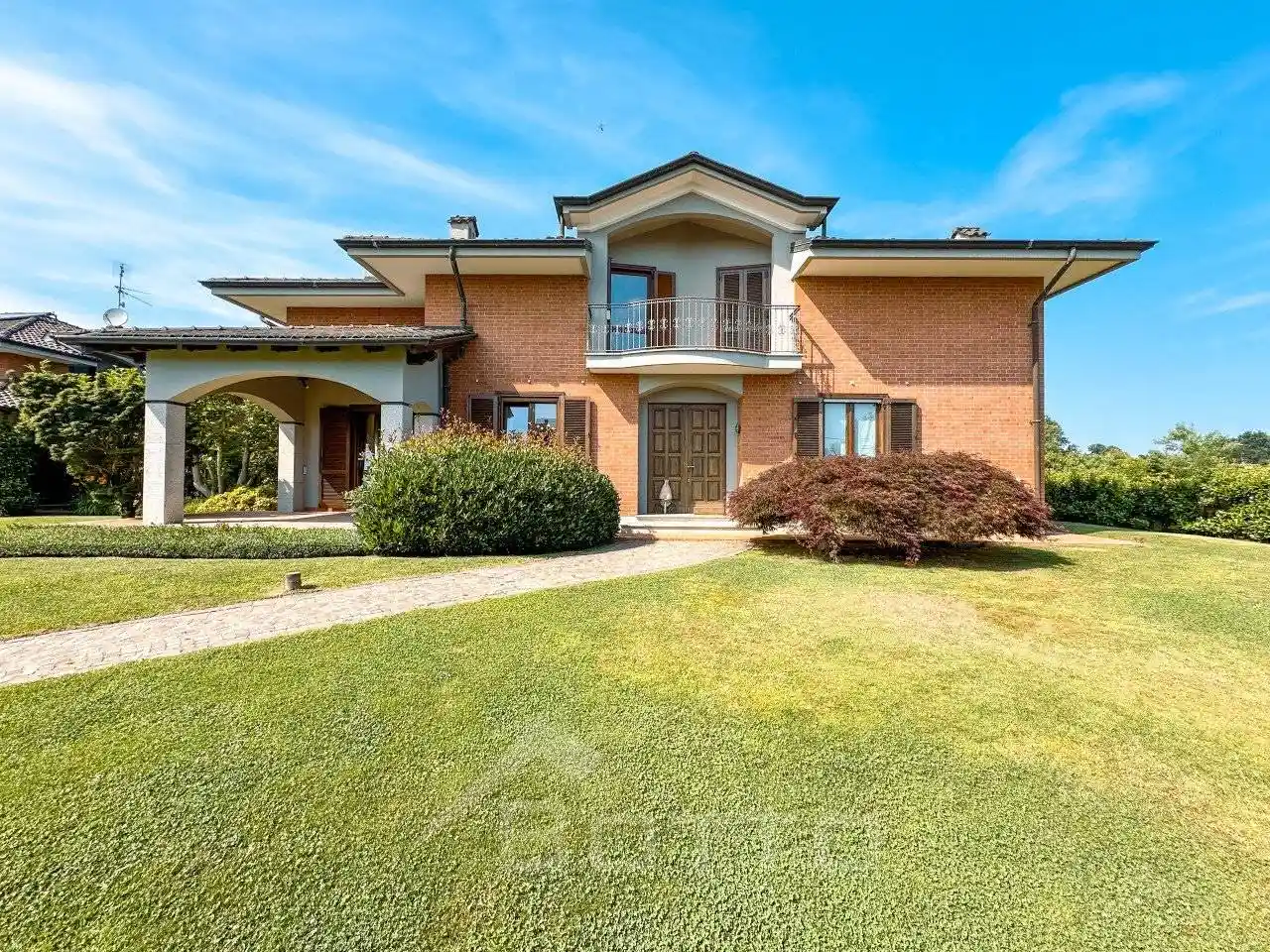 Villa in vendita a Gattinara