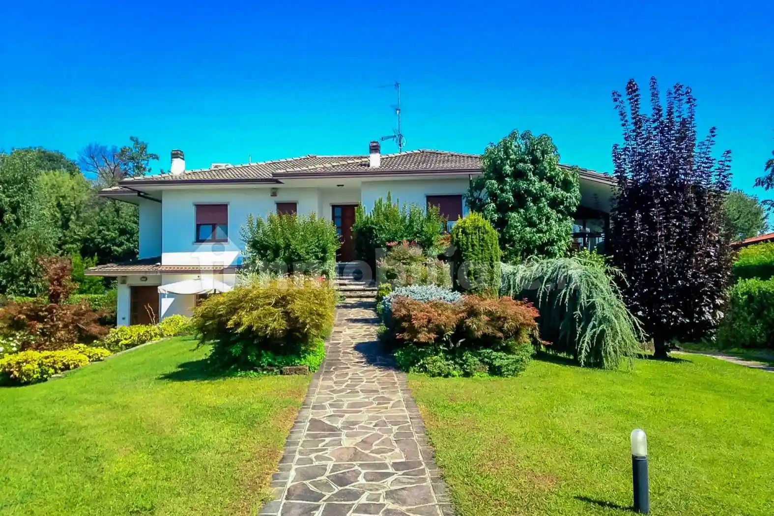 Villa in vendita a Palazzolo sull'Oglio