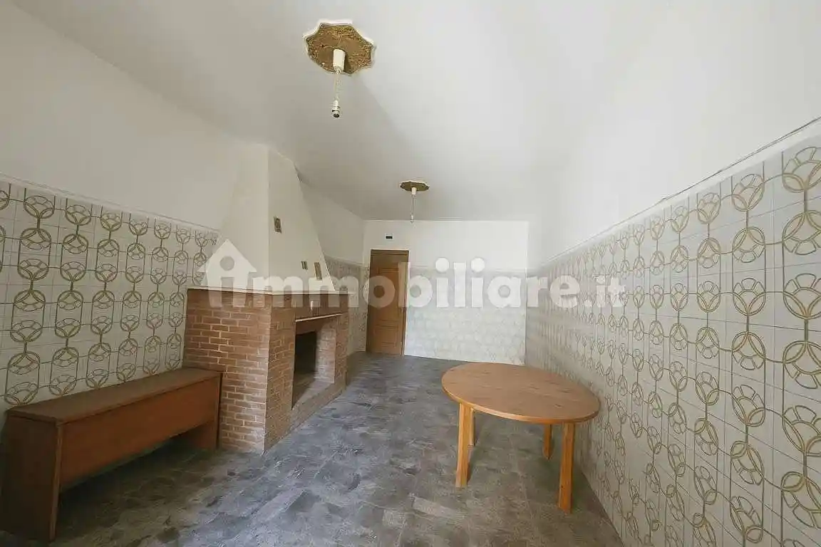 Quadrilocale via Vittorio Emanuele 121, Faggiano - foto 3