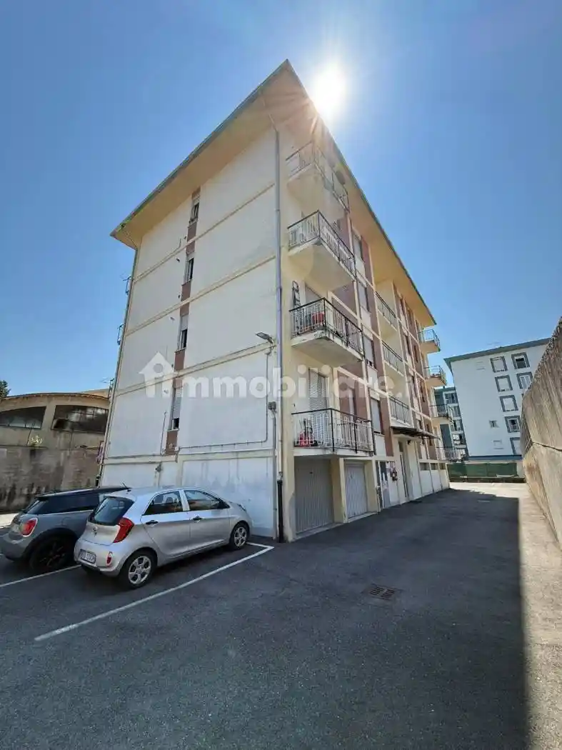 Appartamento in vendita a Arona