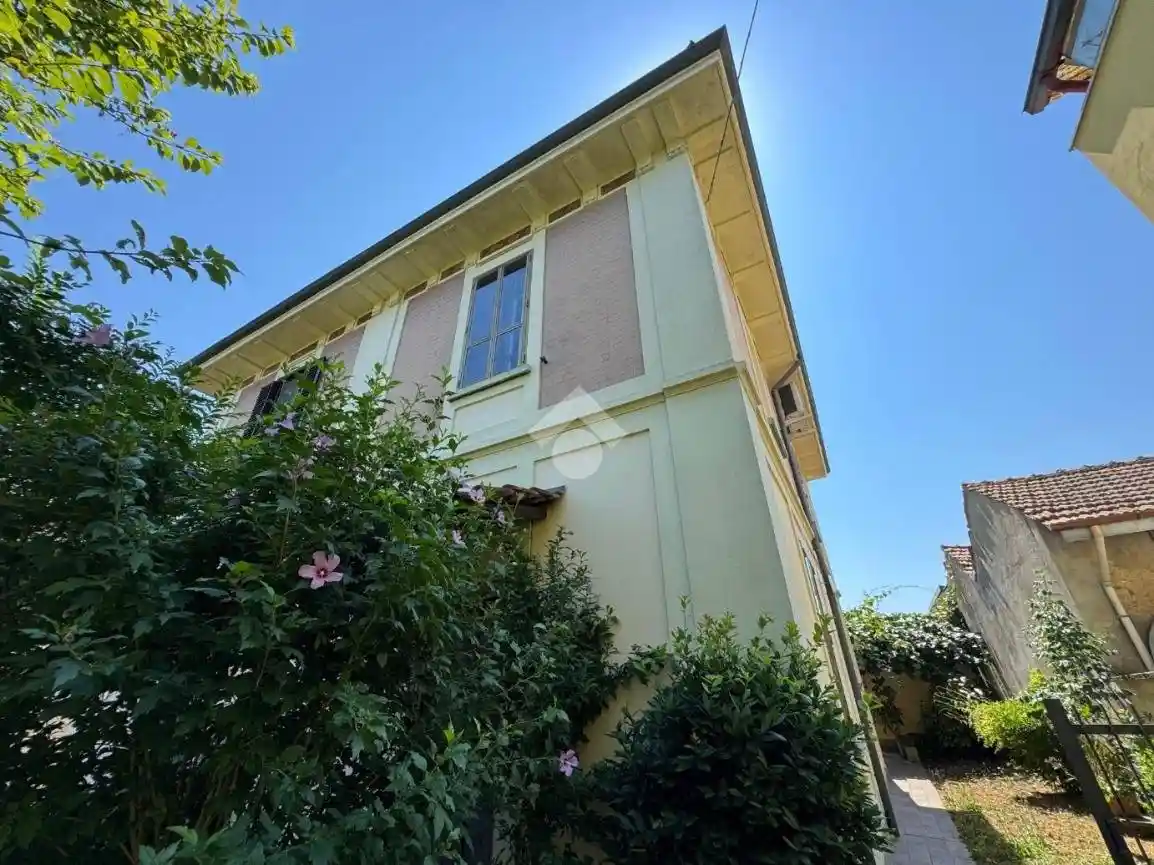 Villa in vendita a Casorate Primo