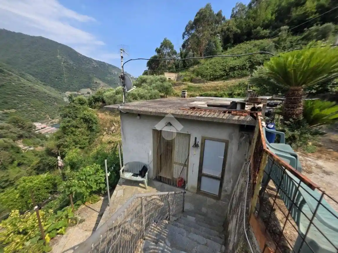 Appartamento in vendita a Taggia