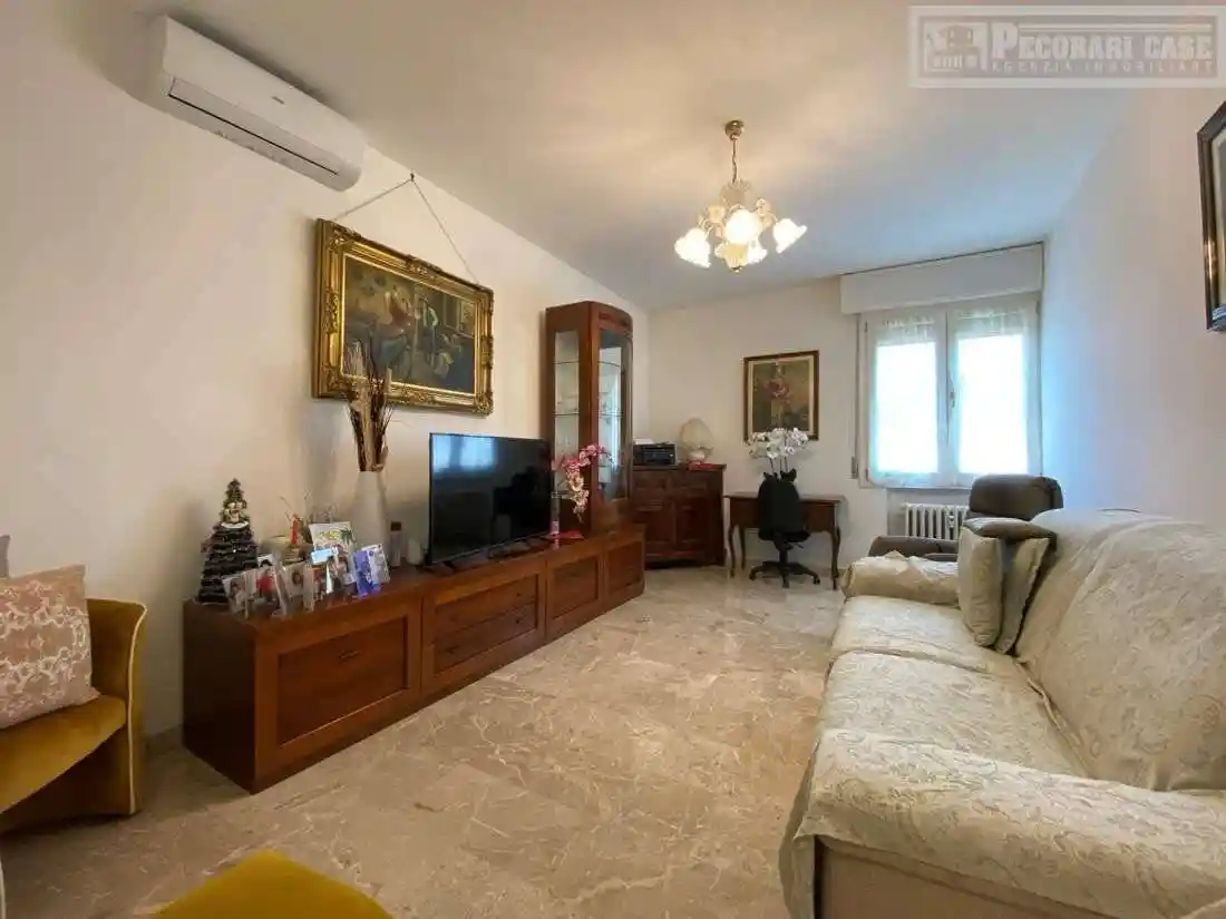 Appartamento in vendita a Modena