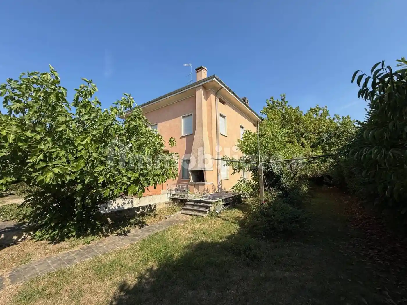 Casa indipendente in vendita a Mantova