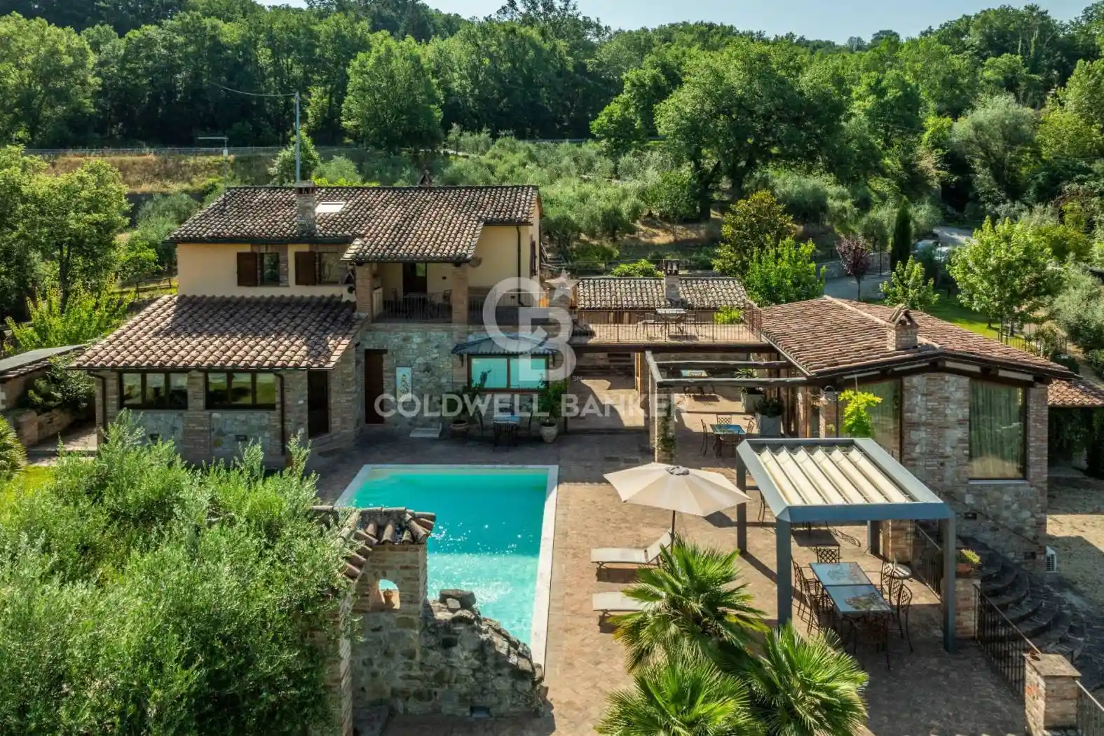 Villa in vendita a Baschi